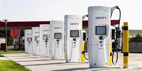 Prüfung des Ladesystems für Elektrofahrzeuge auf Schutzmaßnahmen gegen leitfähige Gegenstände