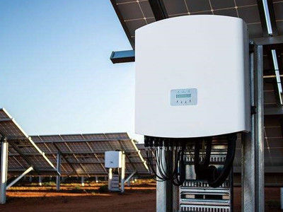 Sicherheitsanforderungen an elektrische Leistungsumwandlersysteme und -ausrüstungen ¢ Teil 1: Allgemein